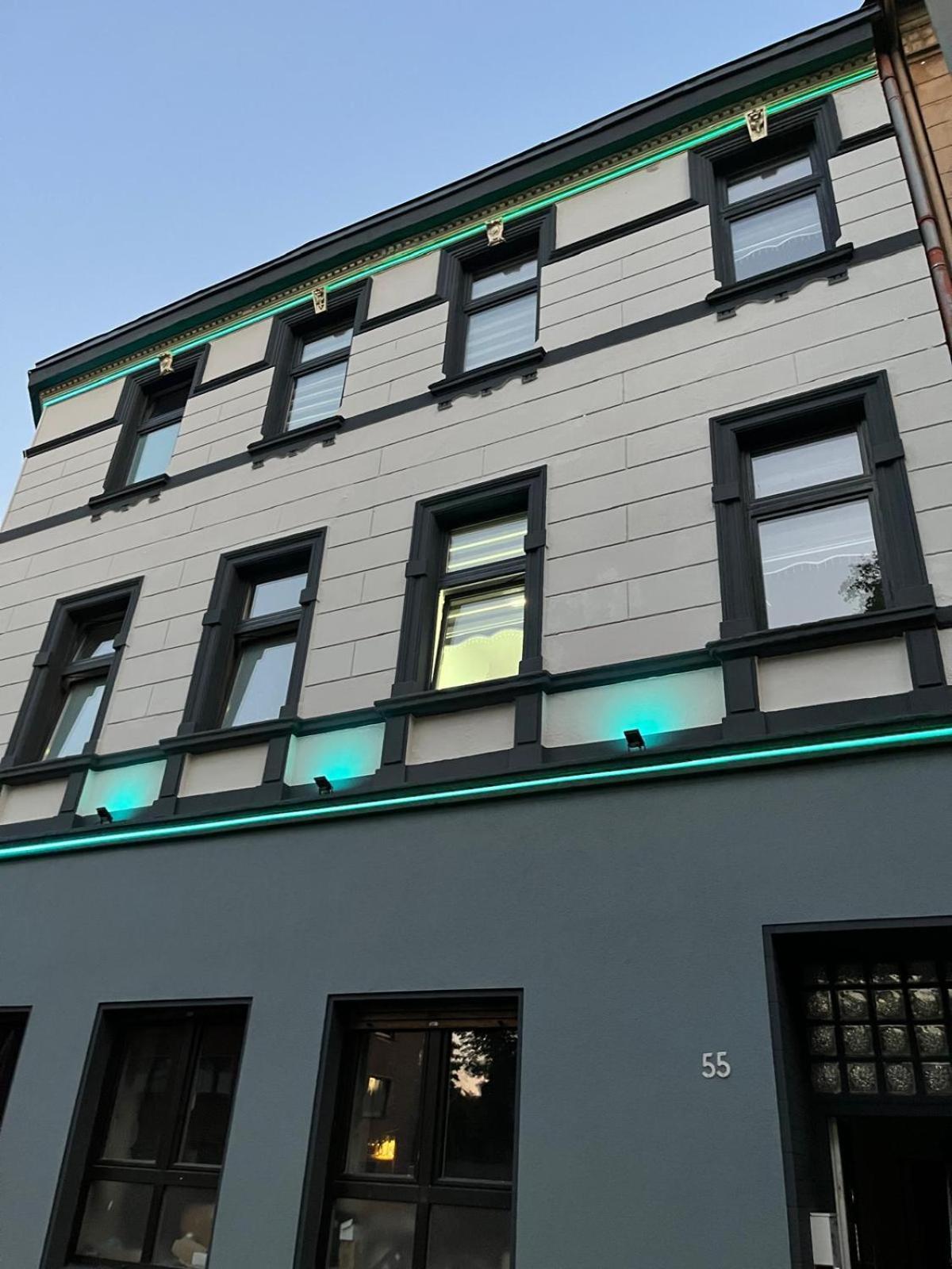 Duisburger Hostel ภายนอก รูปภาพ