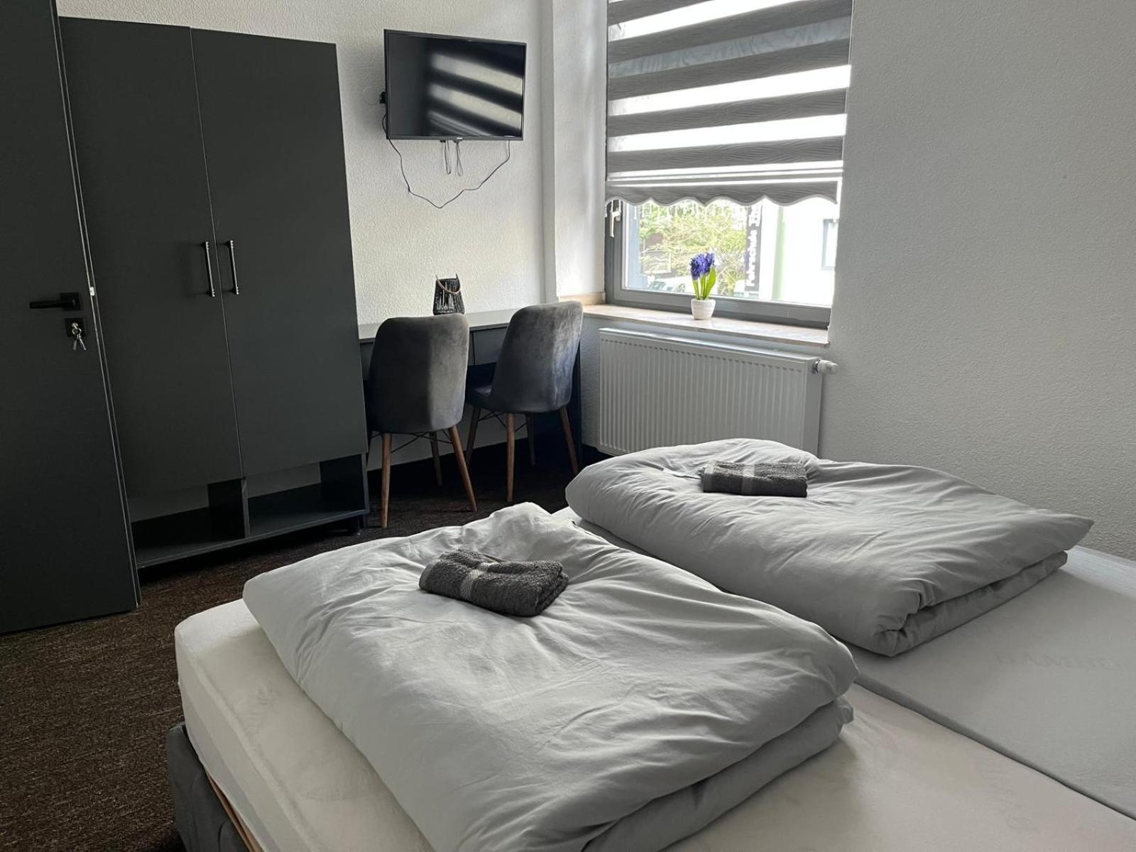 Duisburger Hostel ภายนอก รูปภาพ