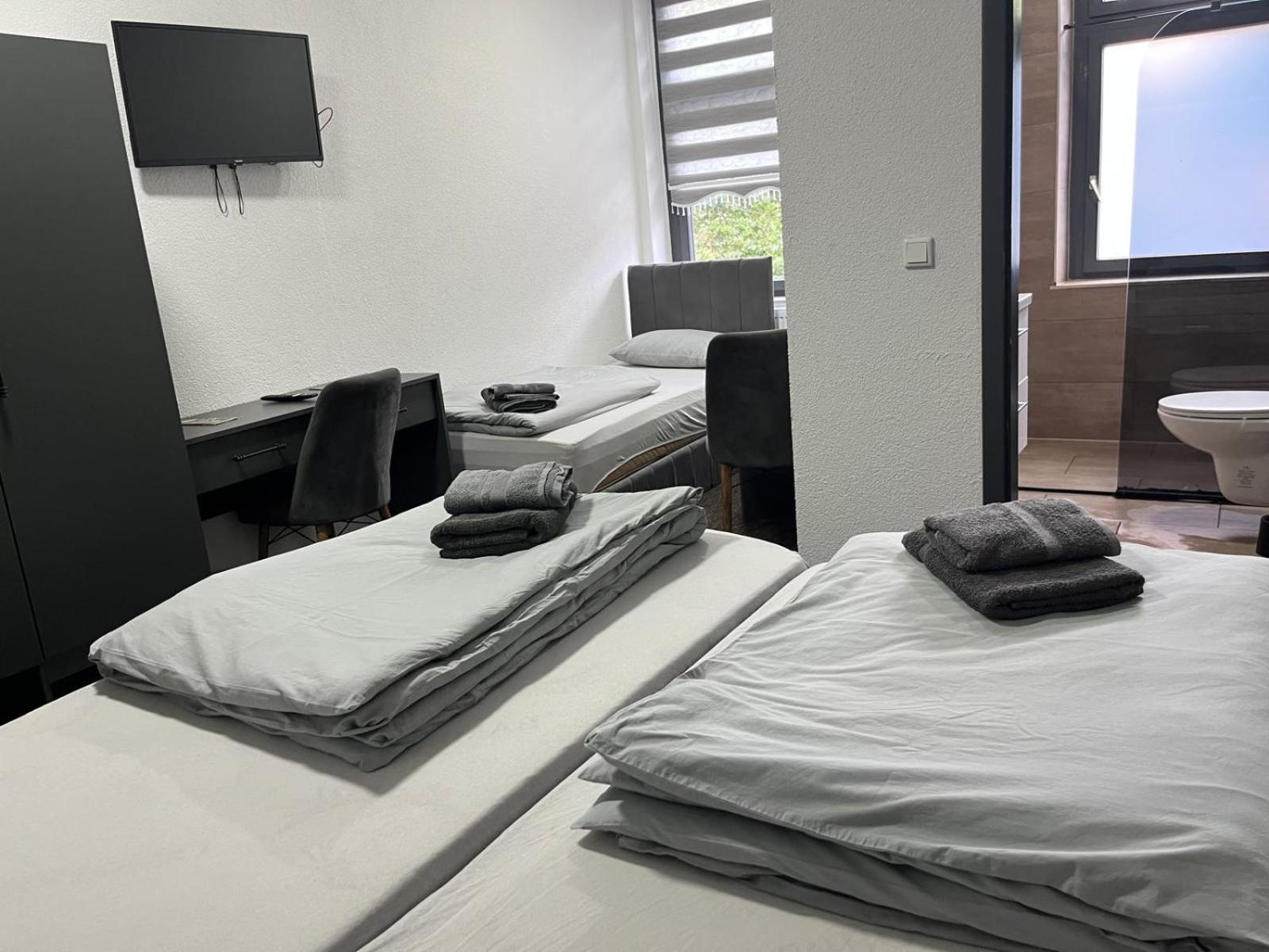 Duisburger Hostel ภายนอก รูปภาพ